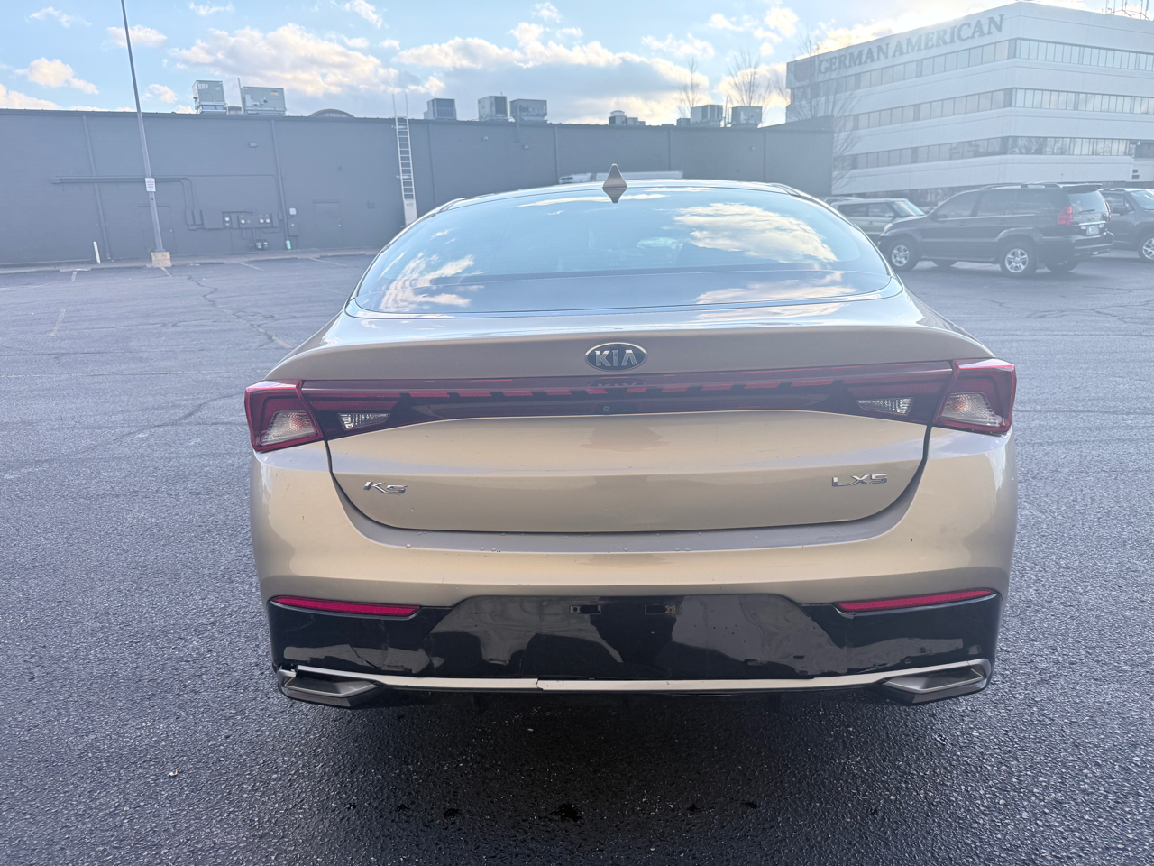 2021 Kia K5 LXS photo 4