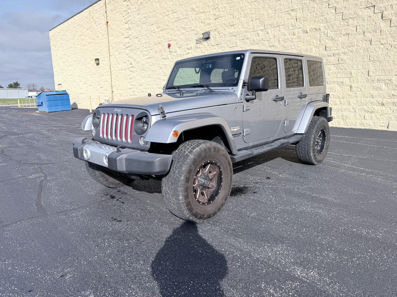 2015 Jeep Wrangler Unlimited Sahara's photo