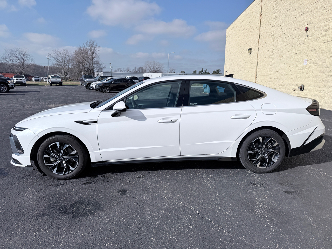 Hyundai Sonata SEL 2024