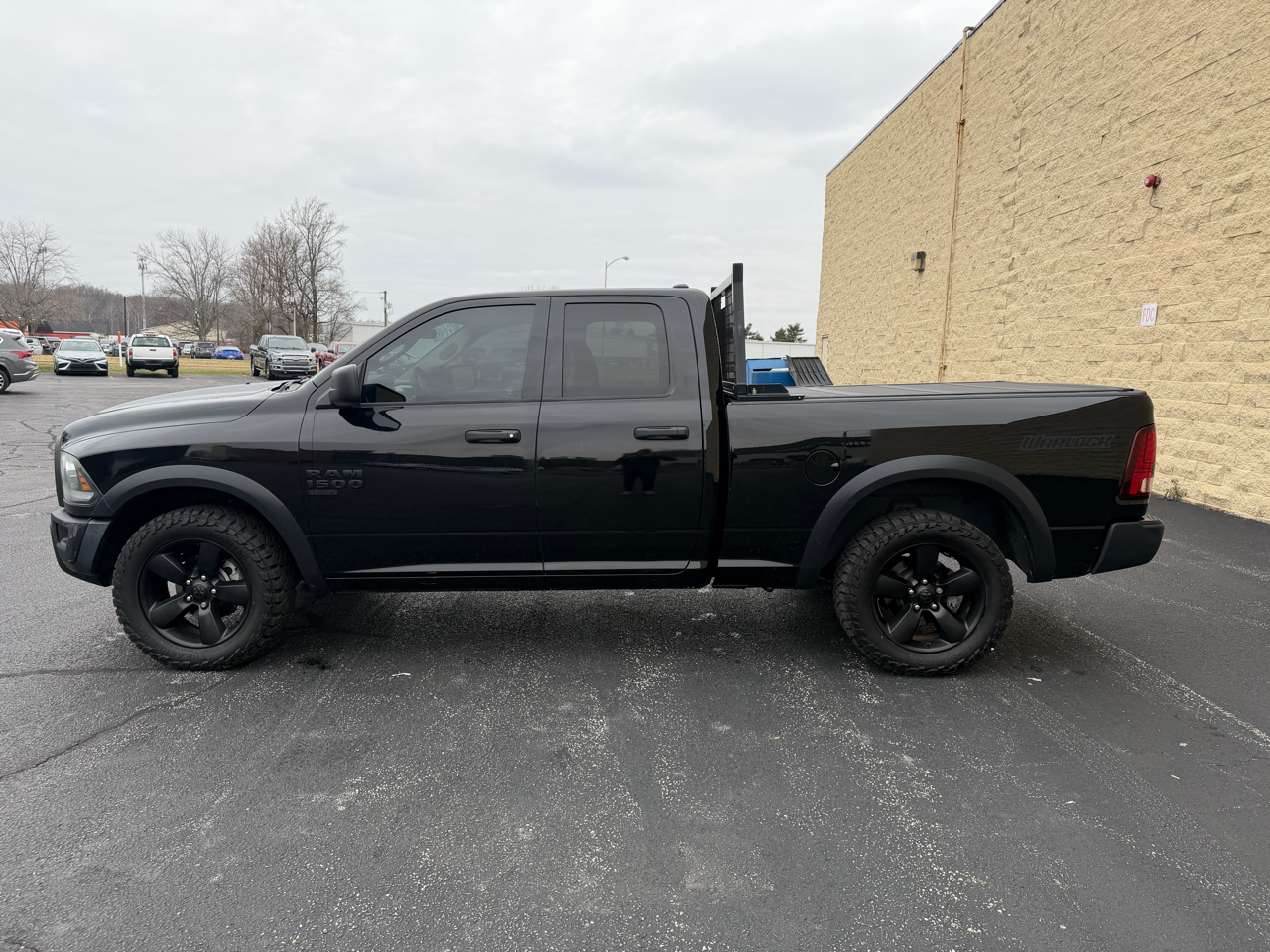 RAM 1500 SLT Quad Cab 4WD 2020