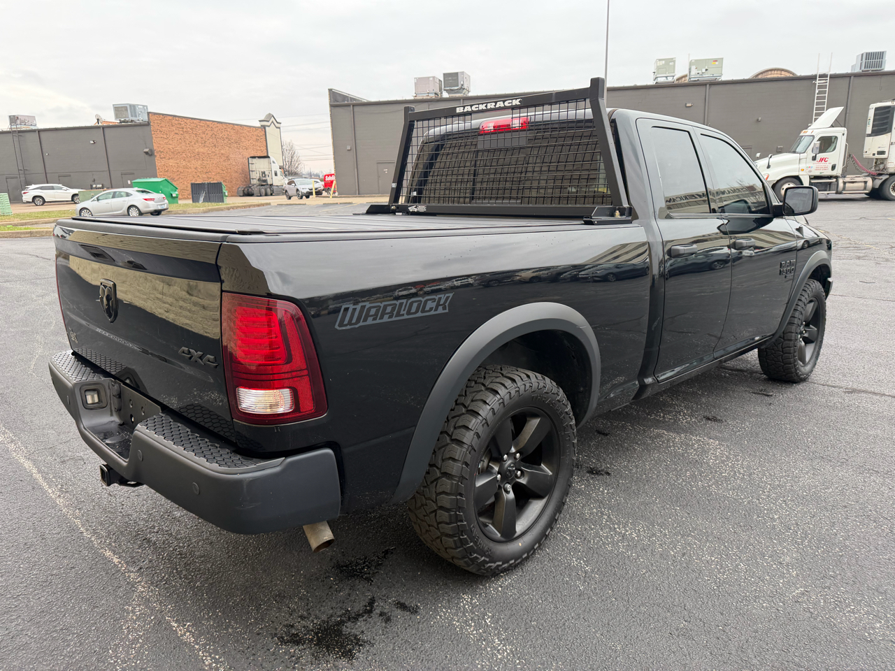 RAM 1500 SLT Quad Cab 4WD 2020
