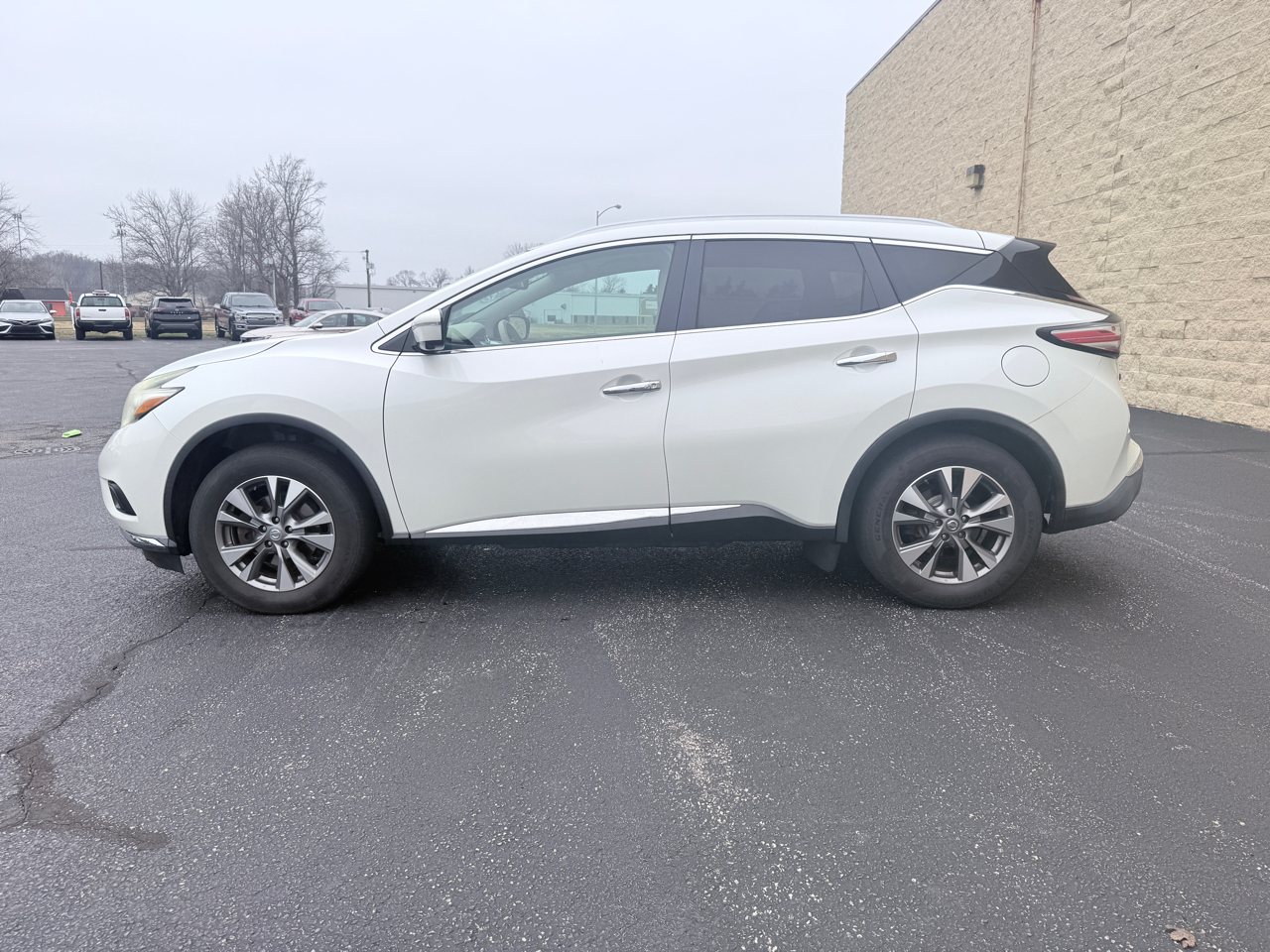 Nissan Murano SV AWD 2015
