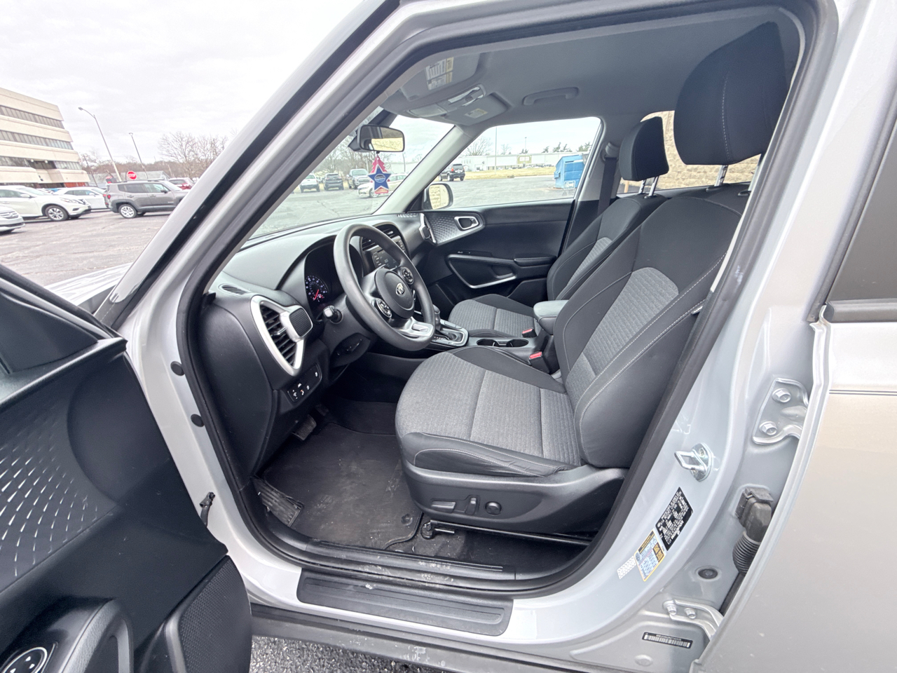 Kia Soul LX CVT 2021