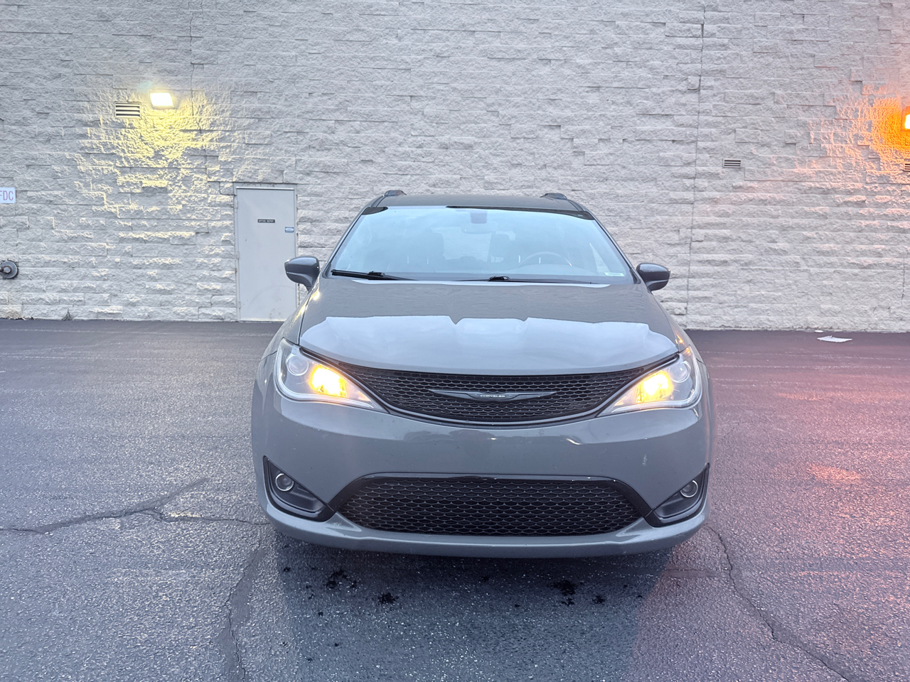 Chrysler Pacifica Touring-L 2020