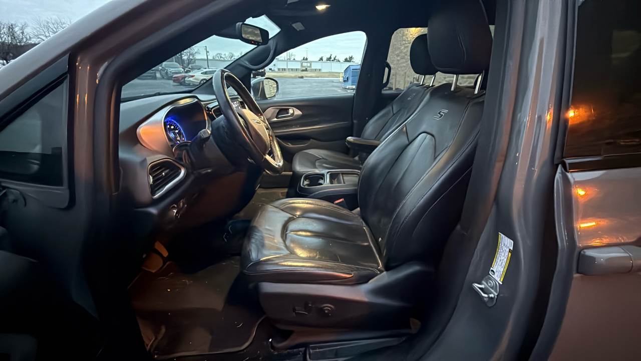 Chrysler Pacifica Touring-L 2020