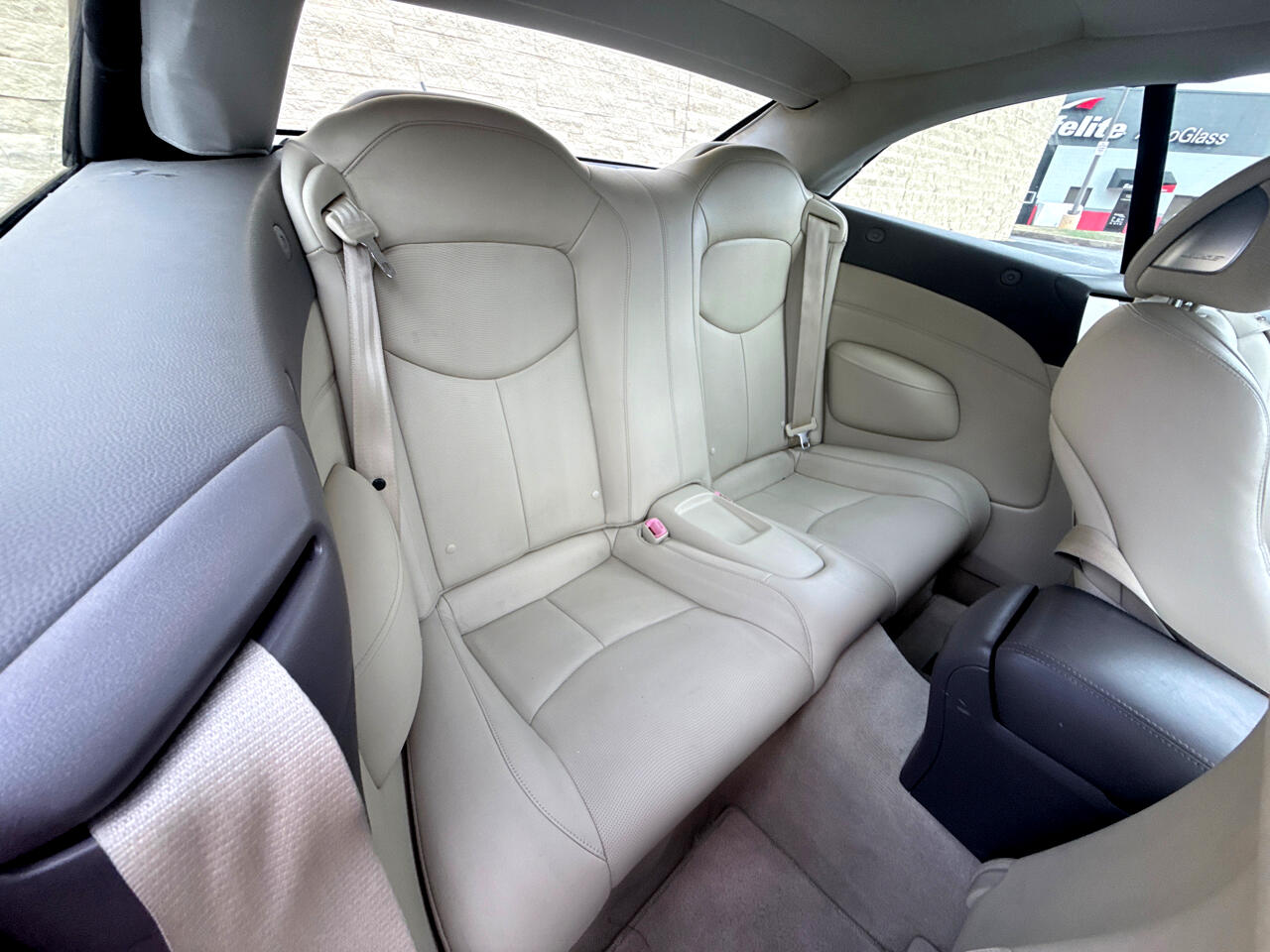 Infiniti G Convertible  2011