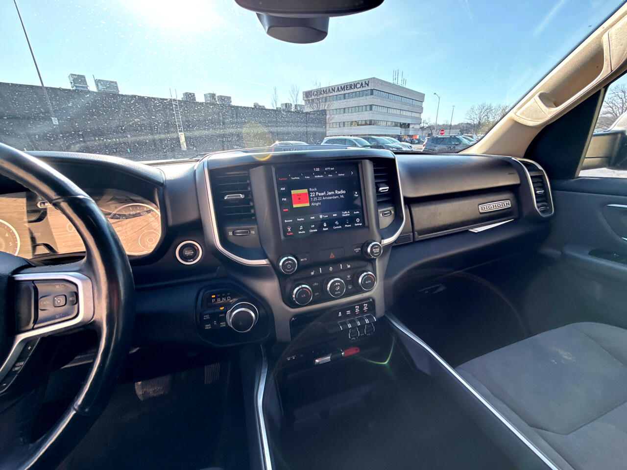 RAM 1500 Big Horn Crew Cab SWB 4WD 2019