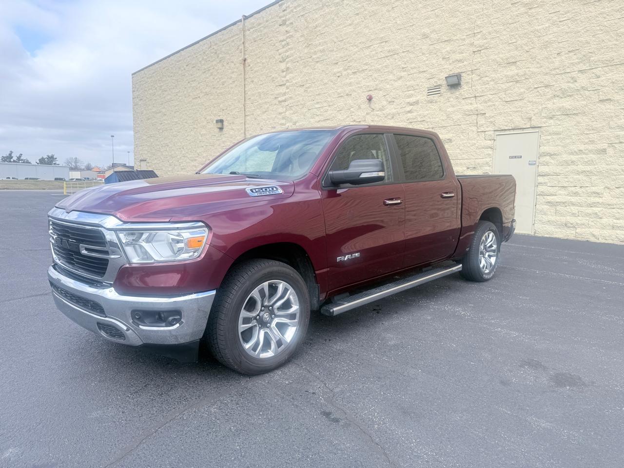 RAM 1500 Big Horn Crew Cab SWB 4WD 2019