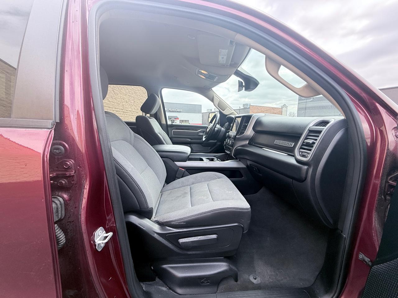 RAM 1500 Big Horn Crew Cab SWB 4WD 2019