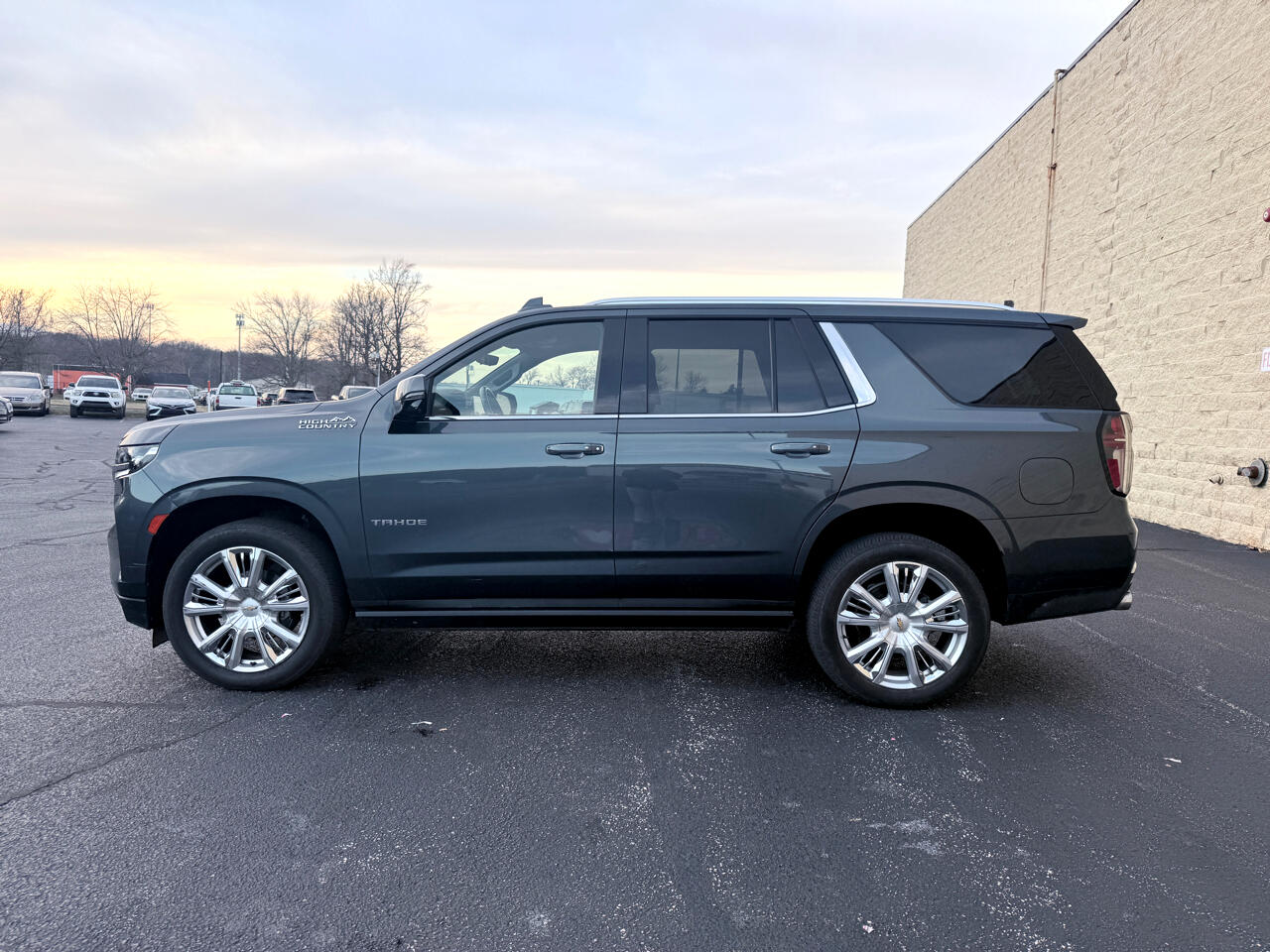 Chevrolet Tahoe High Country 4WD 2021