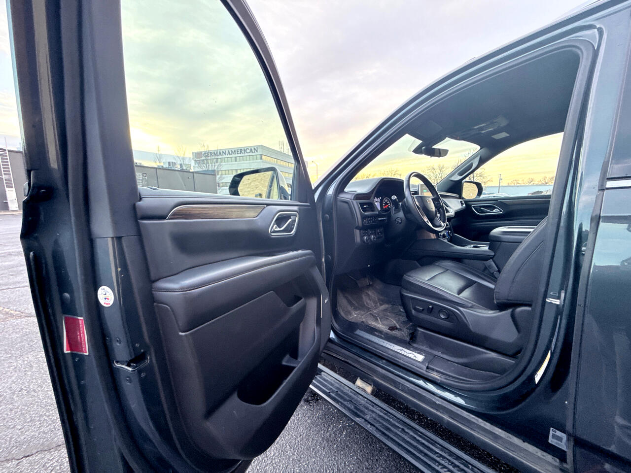 Chevrolet Tahoe High Country 4WD 2021