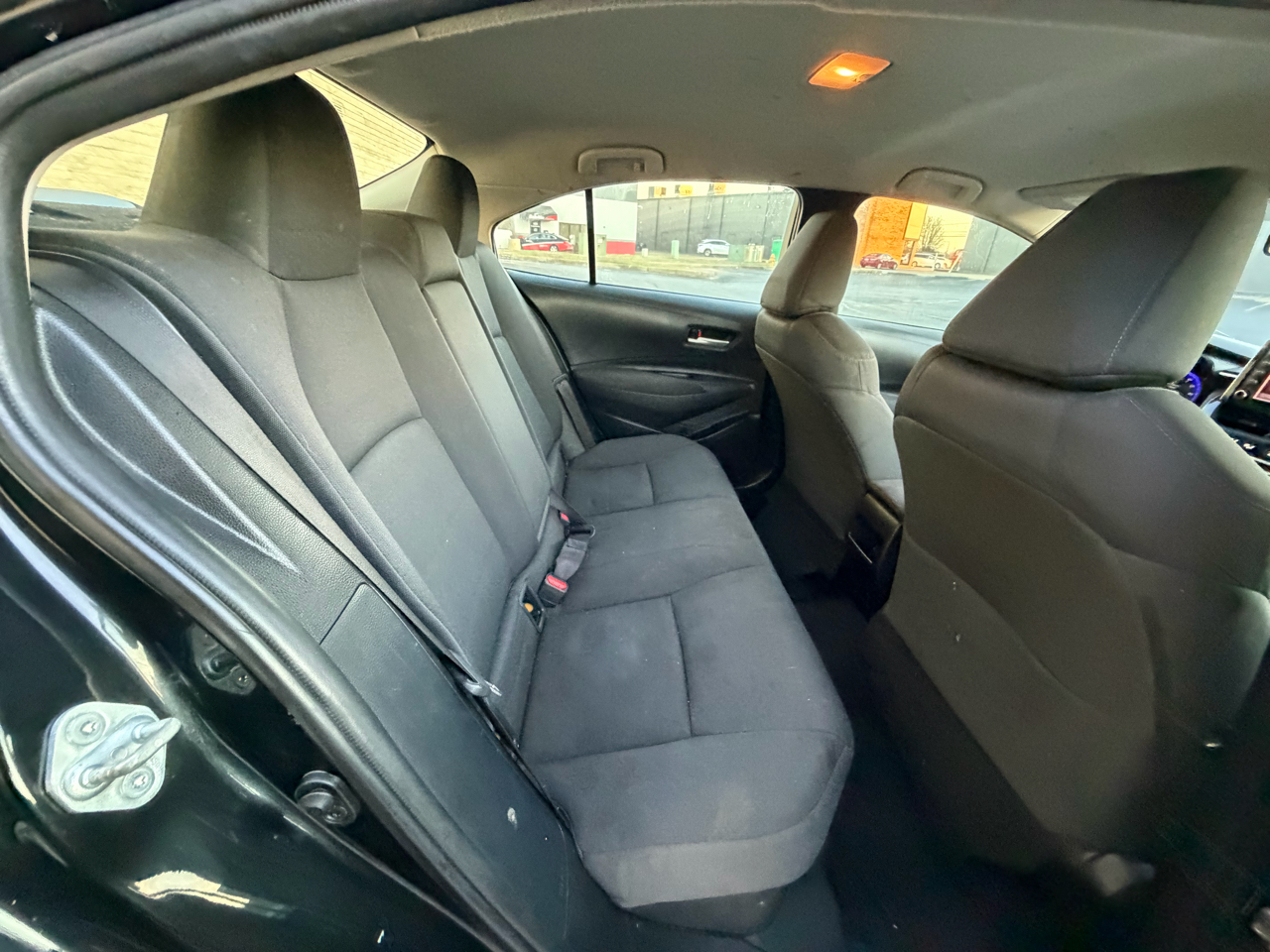 Toyota Corolla LE Hybrid 2021