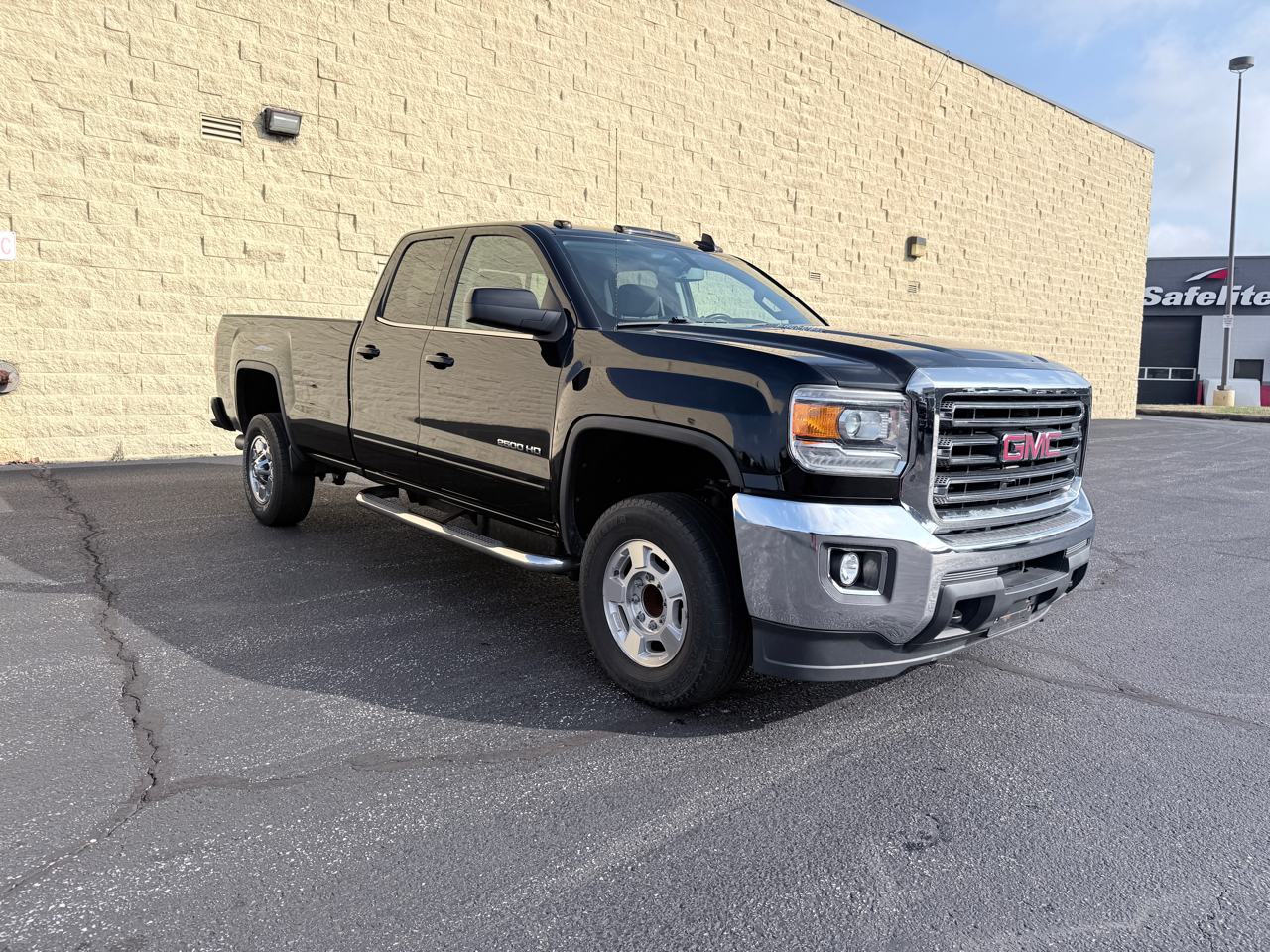 GMC Sierra 2500HD SLE Double Cab 2WD 2016