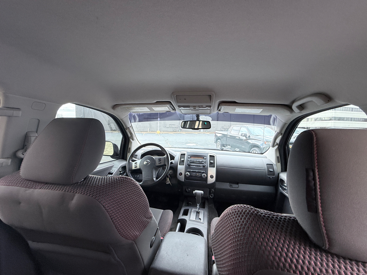 Nissan Frontier SL Crew Cab 4WD 2012