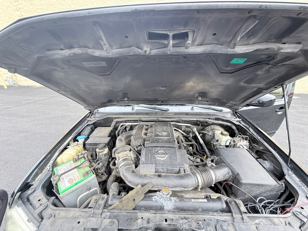 Nissan Frontier SL Crew Cab 4WD 2012