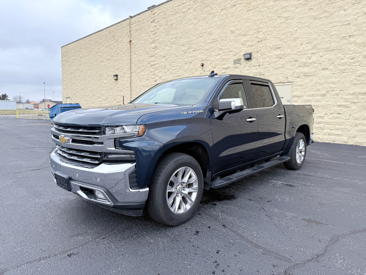 Chevrolet Silverado 1500 LTZ Crew Cab Long Box 4WD 2020
