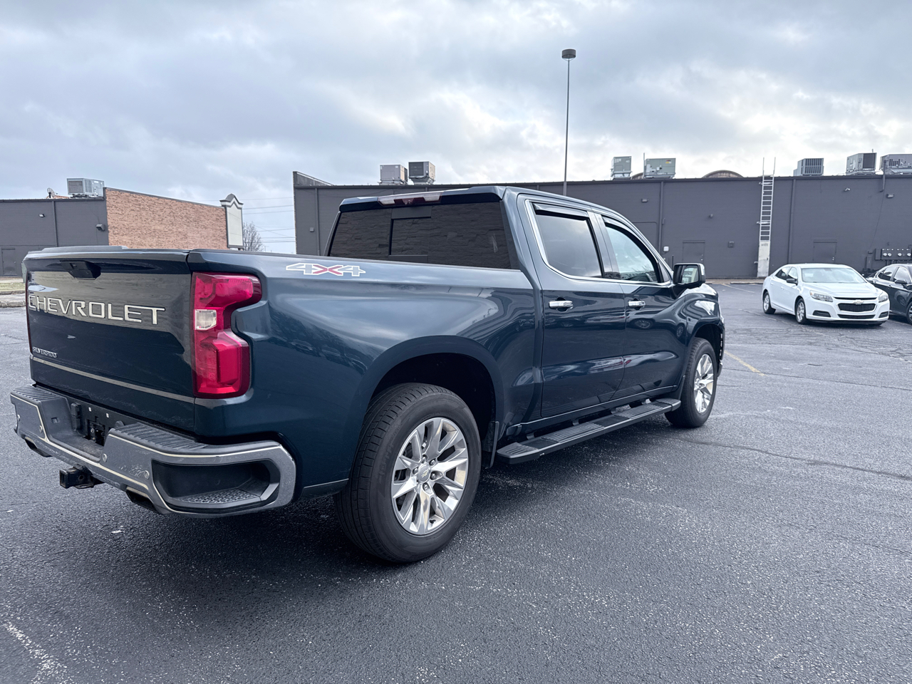 Chevrolet Silverado 1500 LTZ Crew Cab Long Box 4WD 2020