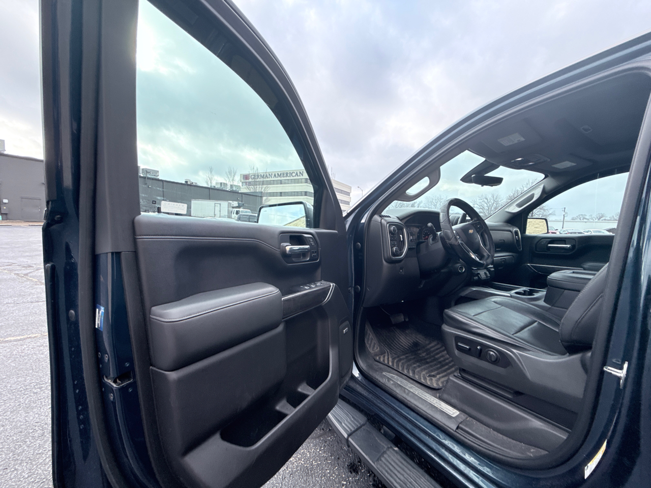 Chevrolet Silverado 1500 LTZ Crew Cab Long Box 4WD 2020