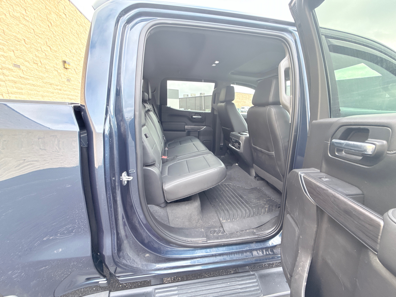 Chevrolet Silverado 1500 LTZ Crew Cab Long Box 4WD 2020