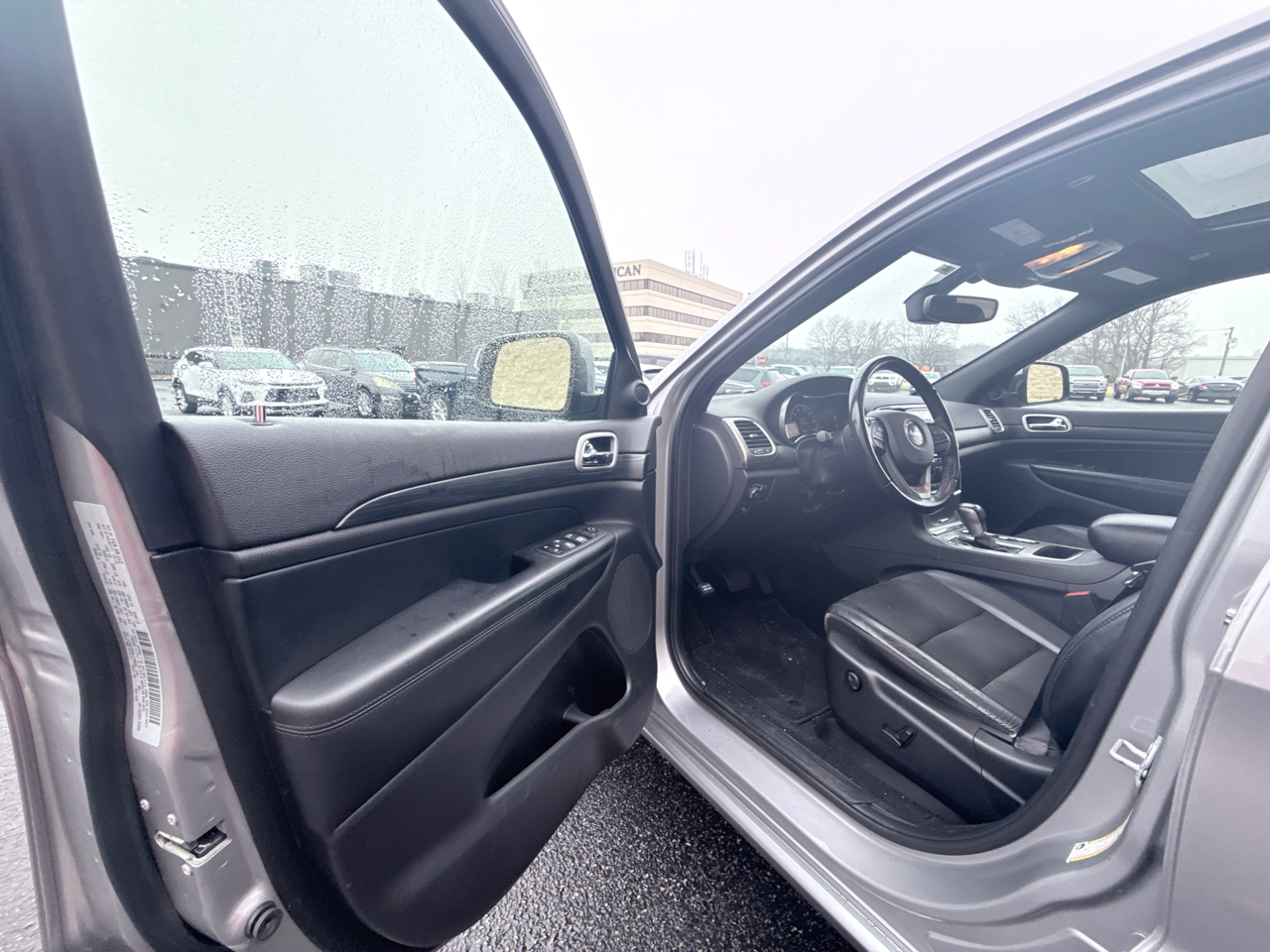 Jeep Grand Cherokee Laredo 4WD 2020