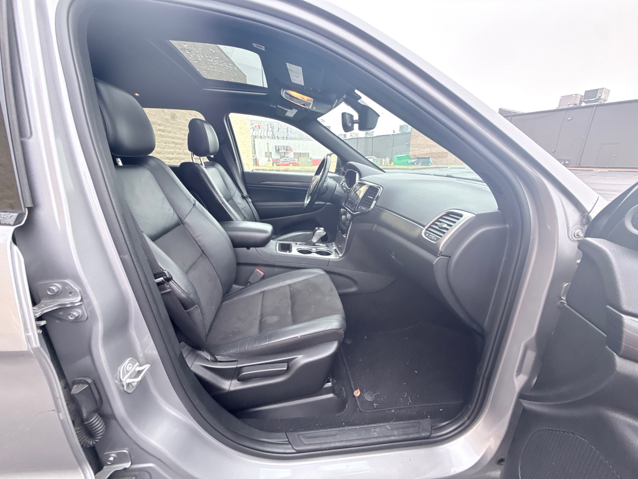 Jeep Grand Cherokee Laredo 4WD 2020