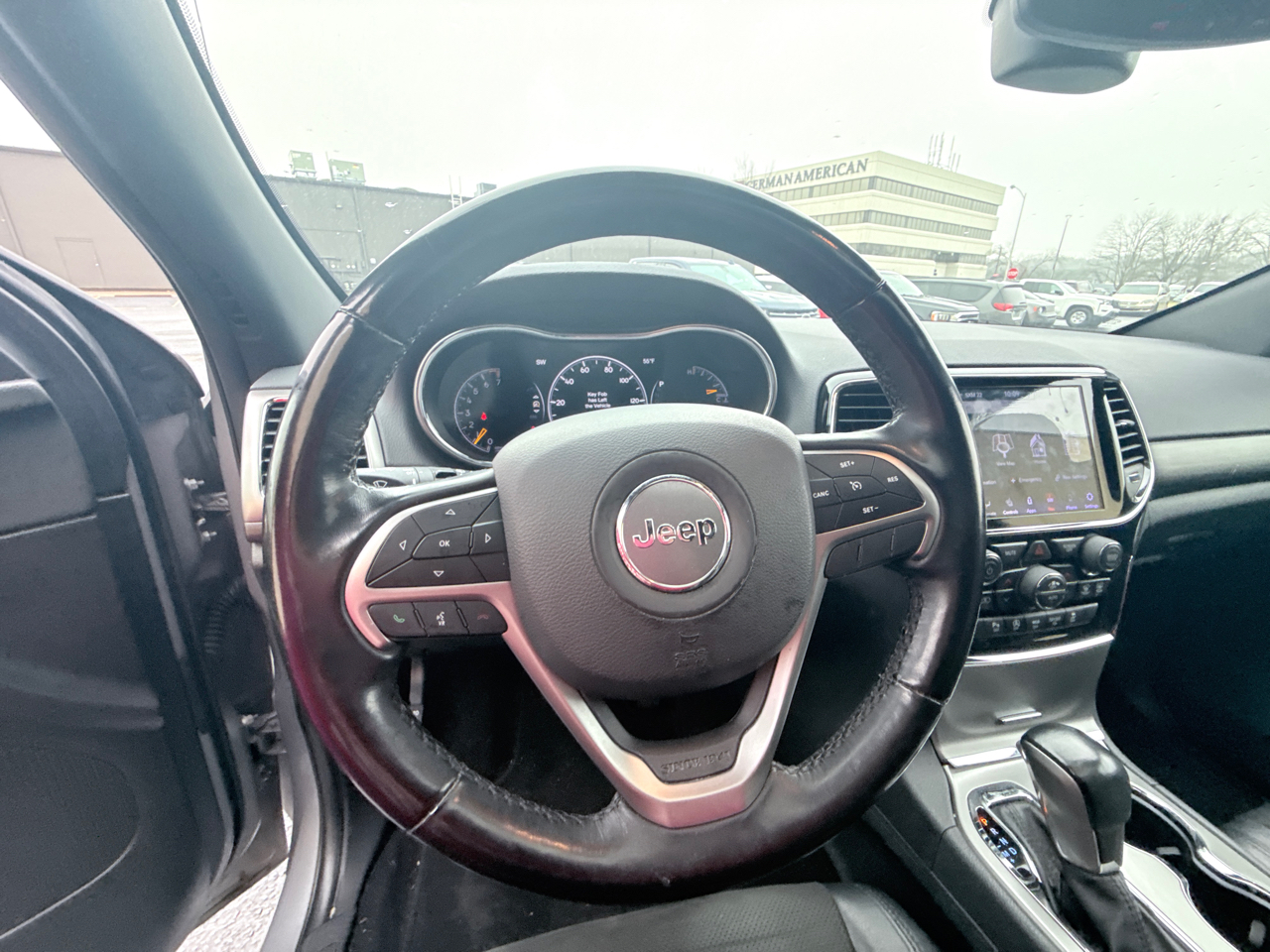 Jeep Grand Cherokee Laredo 4WD 2020