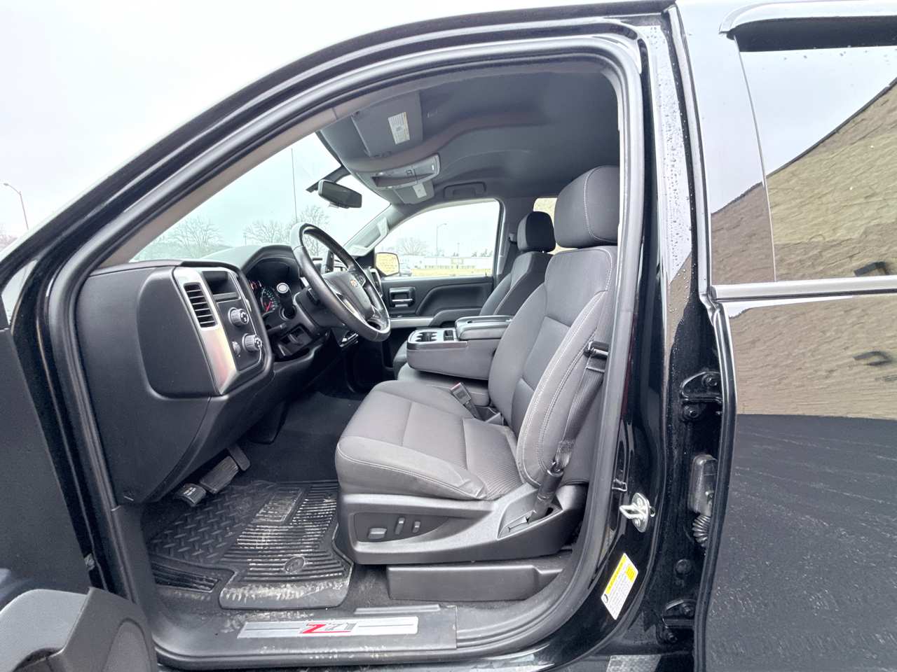 Chevrolet Silverado 1500 LT Crew Cab 4WD 2018