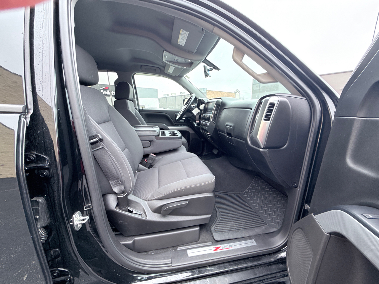 Chevrolet Silverado 1500 LT Crew Cab 4WD 2018