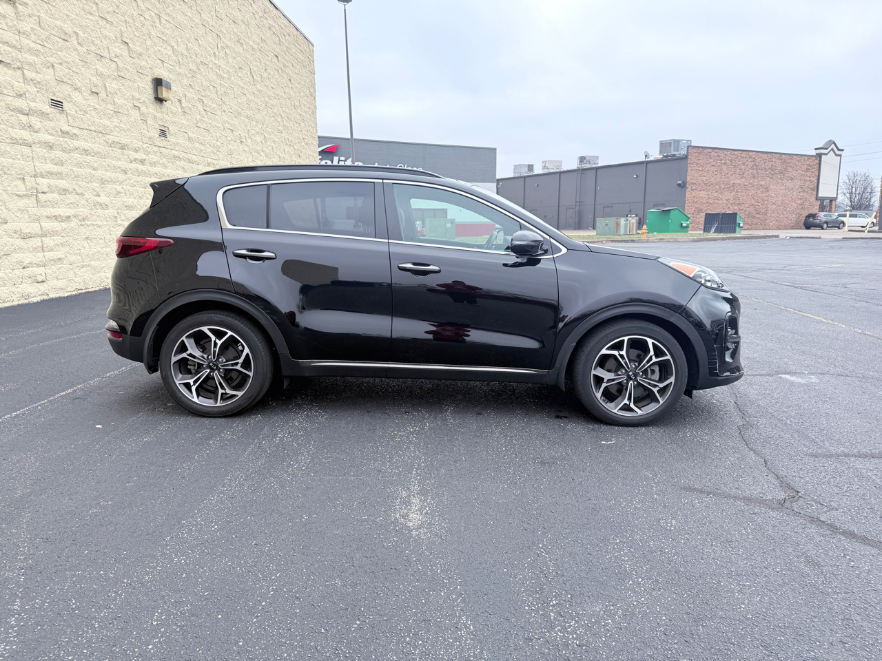 Kia Sportage SX FWD 2021