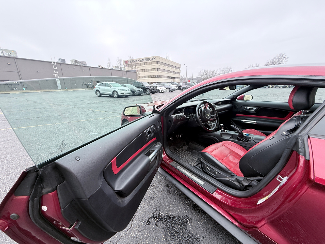 Ford Mustang EcoBoost Coupe 2019
