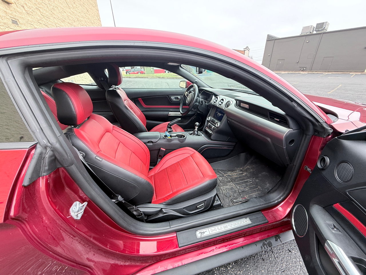 Ford Mustang EcoBoost Coupe 2019