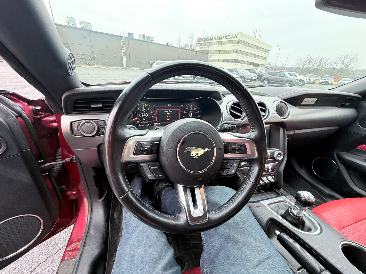 Ford Mustang EcoBoost Coupe 2019