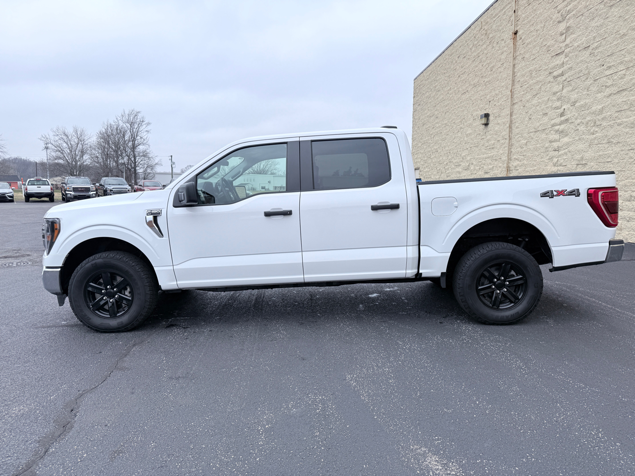 Ford F-150 Lariat SuperCrew 5.5-ft. Bed 4WD 2023