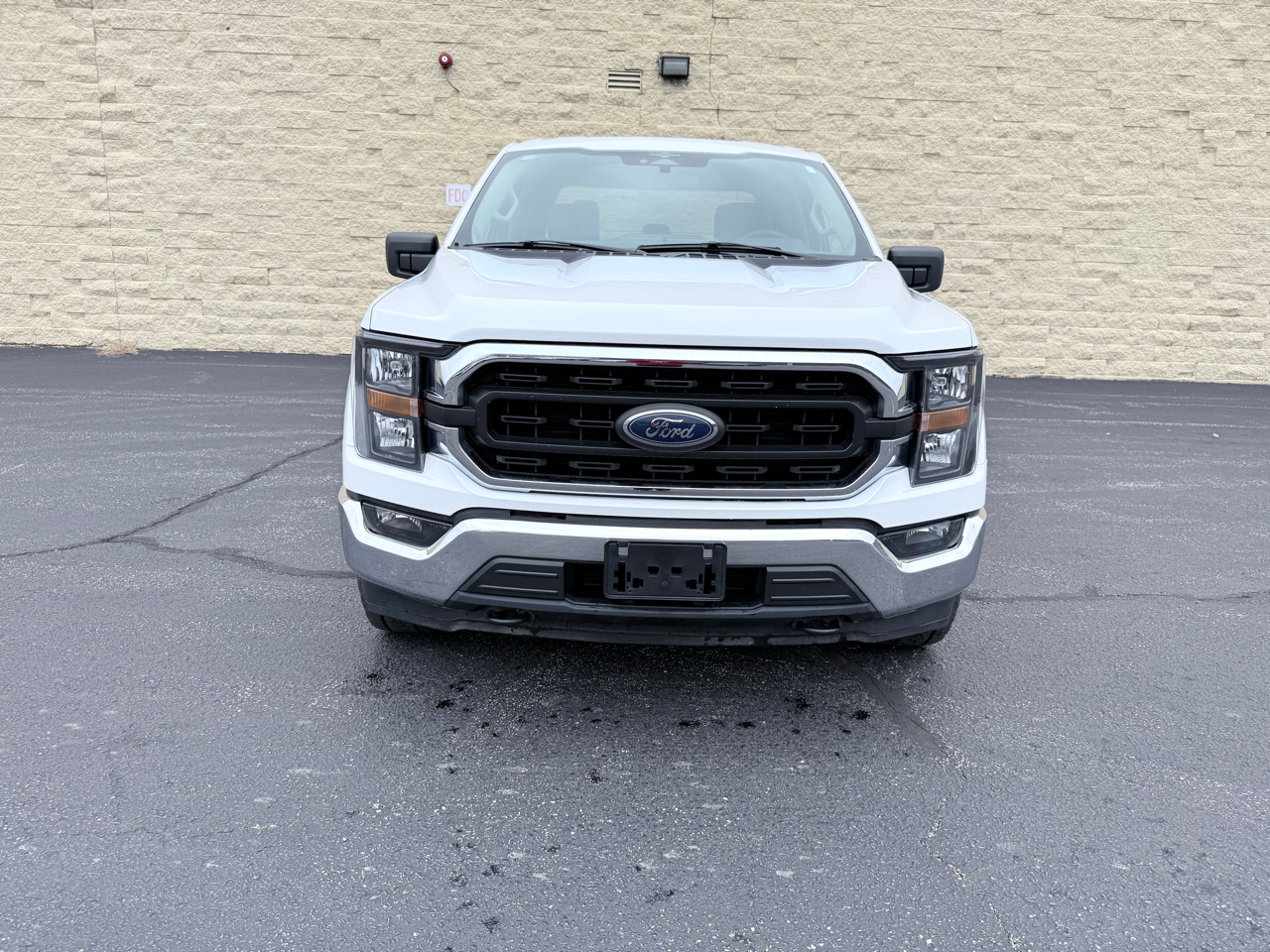 Ford F-150 Lariat SuperCrew 5.5-ft. Bed 4WD 2023