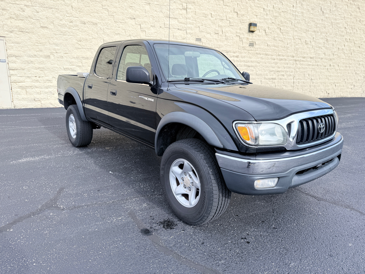 Toyota Tacoma PreRunner Double Cab V6 2WD 2004