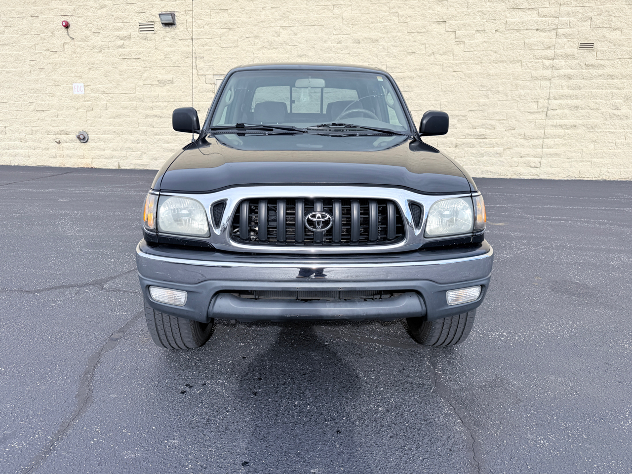 Toyota Tacoma PreRunner Double Cab V6 2WD 2004