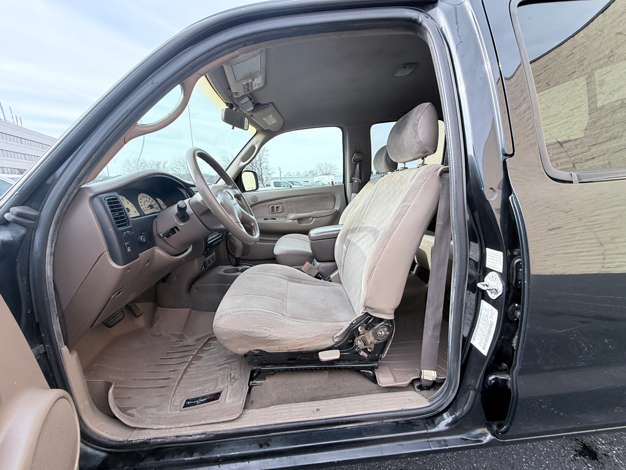 Toyota Tacoma PreRunner Double Cab V6 2WD 2004