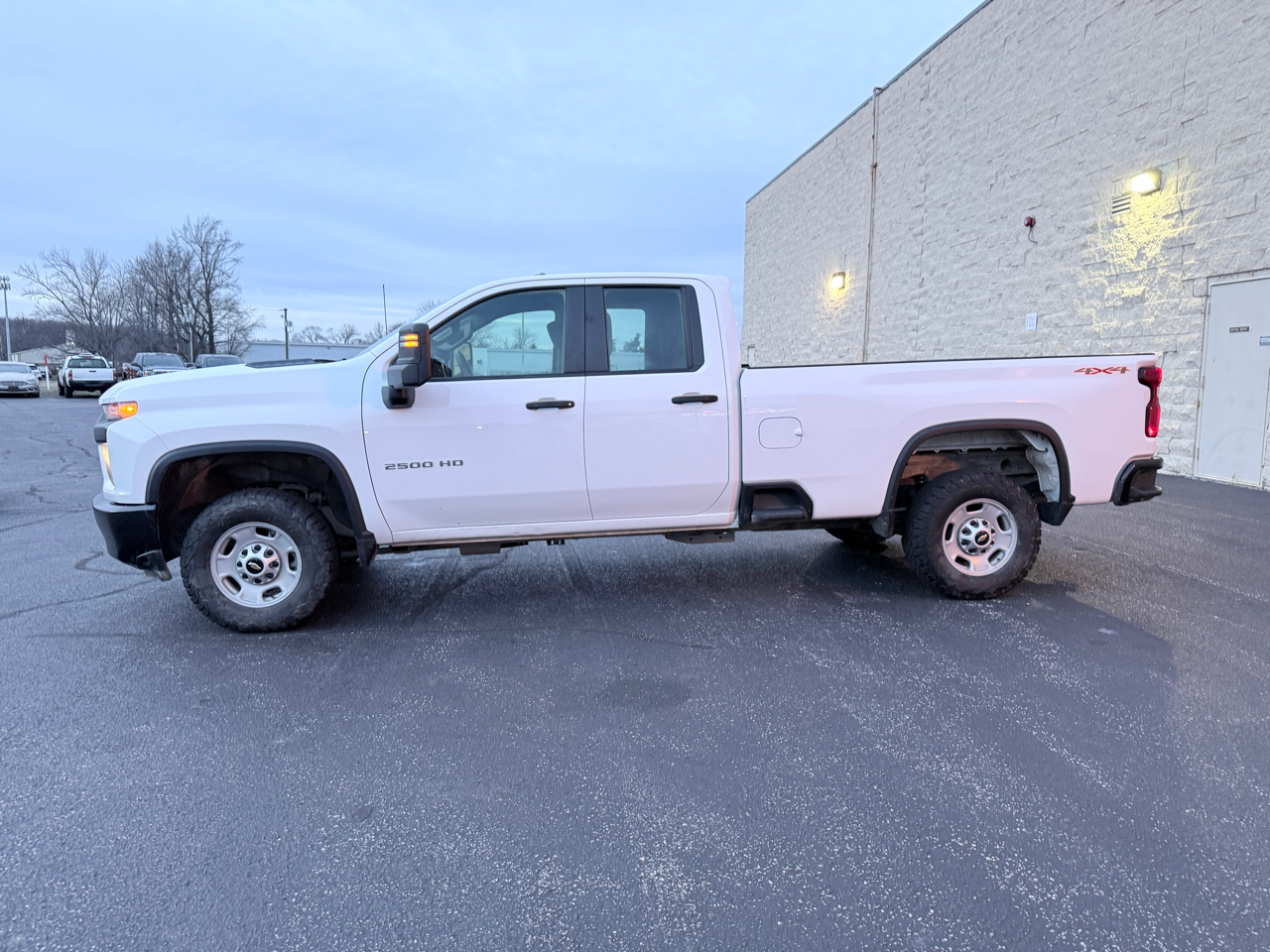 Chevrolet Silverado 2500HD Work Truck Double Cab Short Box 4WD 2022