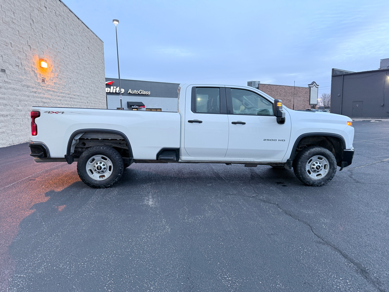 Chevrolet Silverado 2500HD Work Truck Double Cab Short Box 4WD 2022
