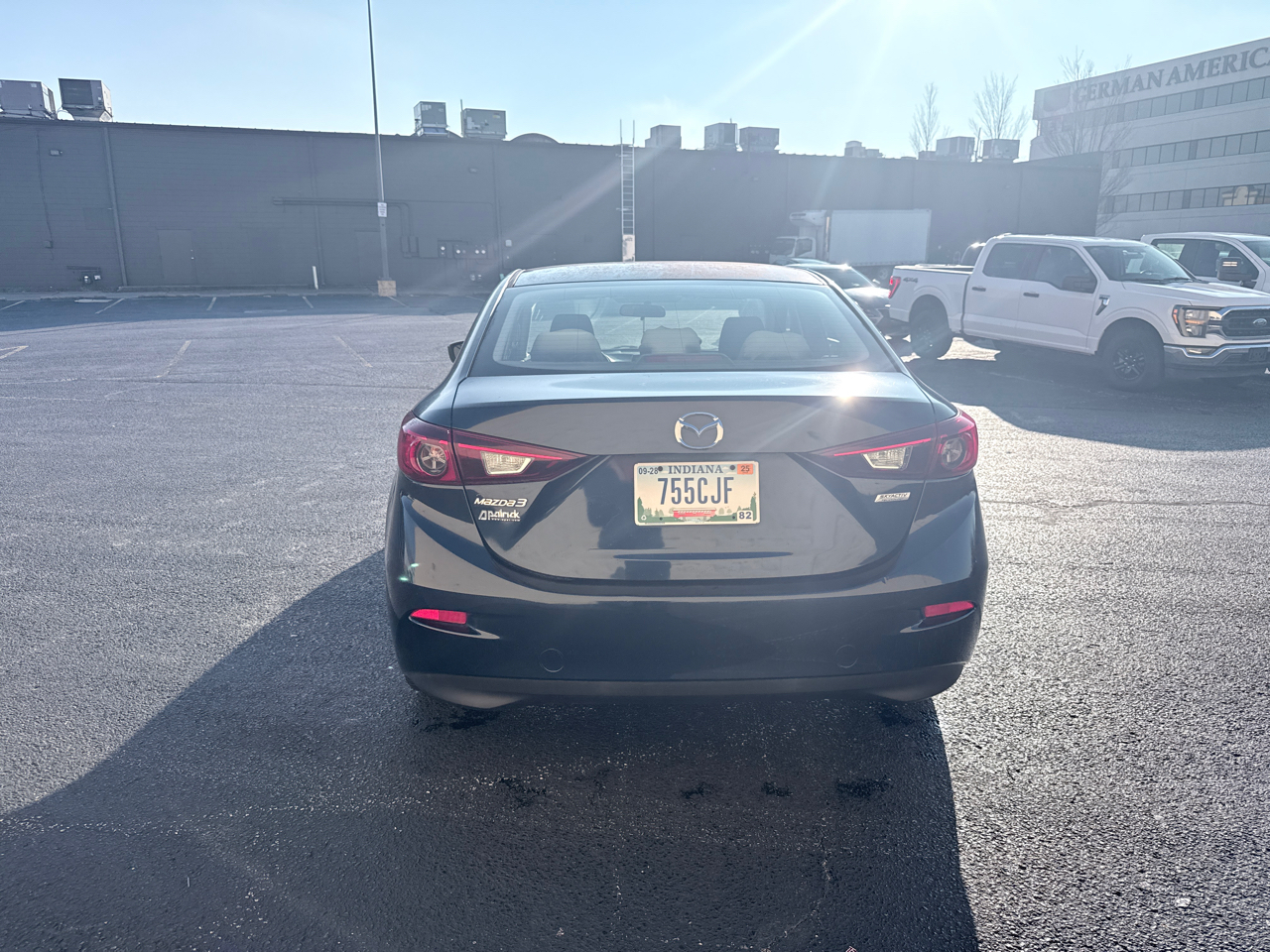 Mazda MAZDA3 i SV AT 4-Door 2015
