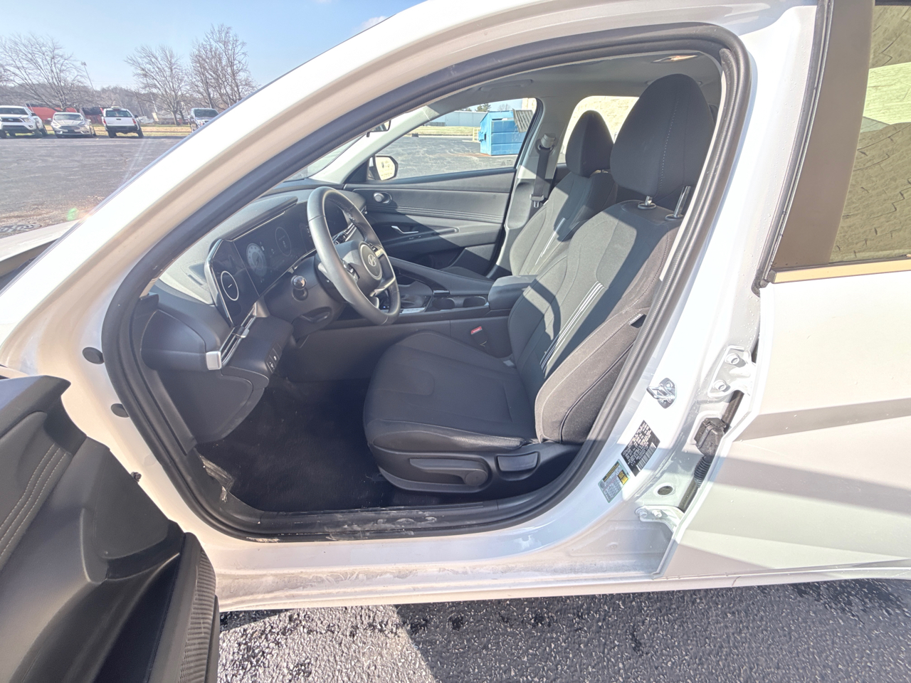 Hyundai Elantra SEL Convenience 2025