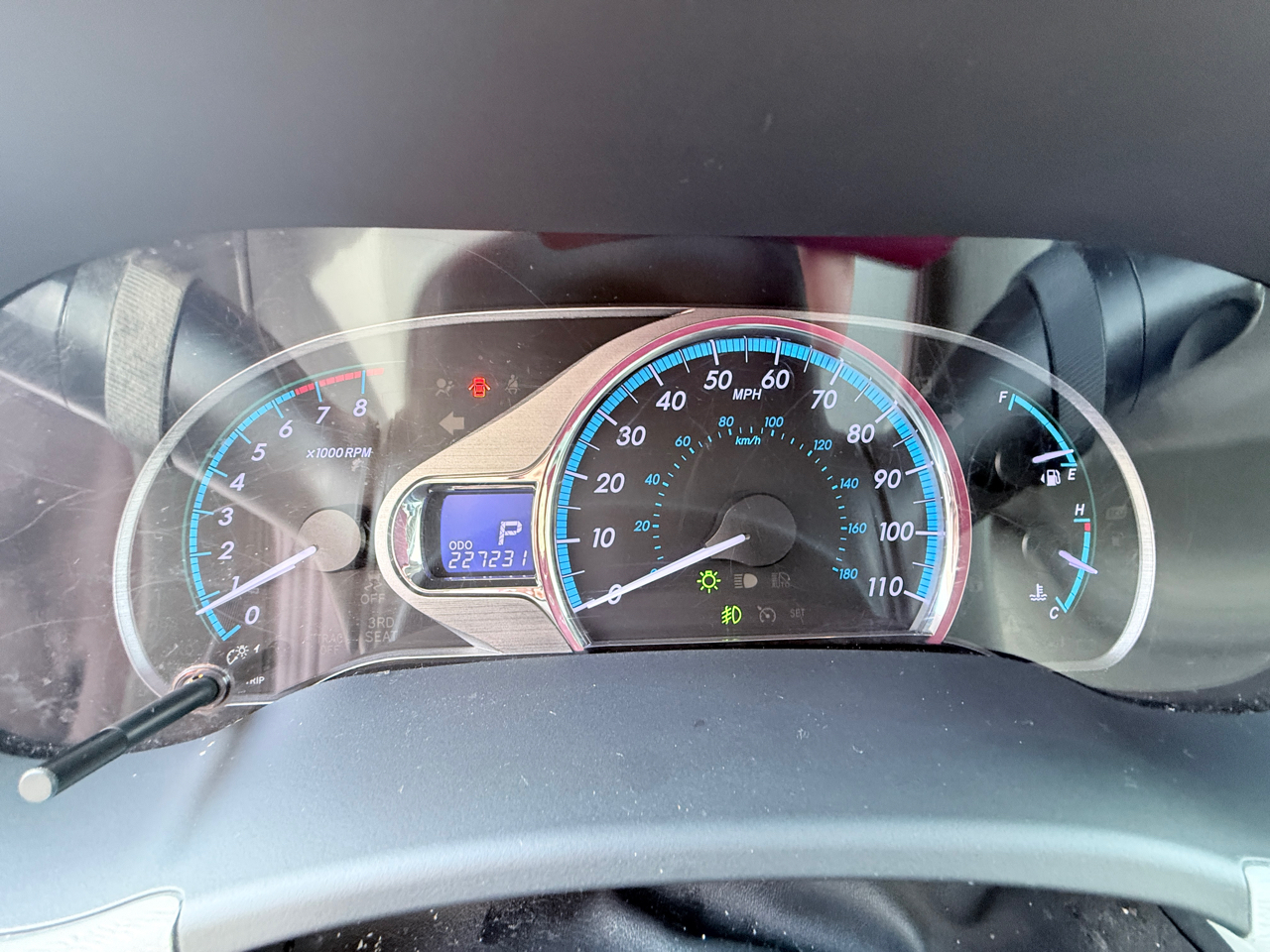 Toyota Sienna Limited 7-Pass V6 2011