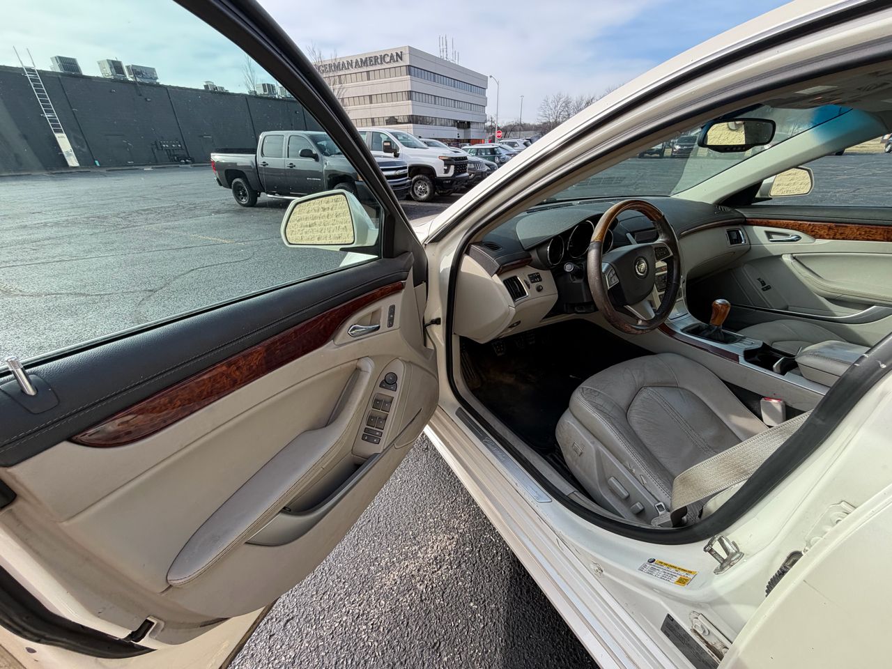 Cadillac CTS 3.0L Luxury 2010