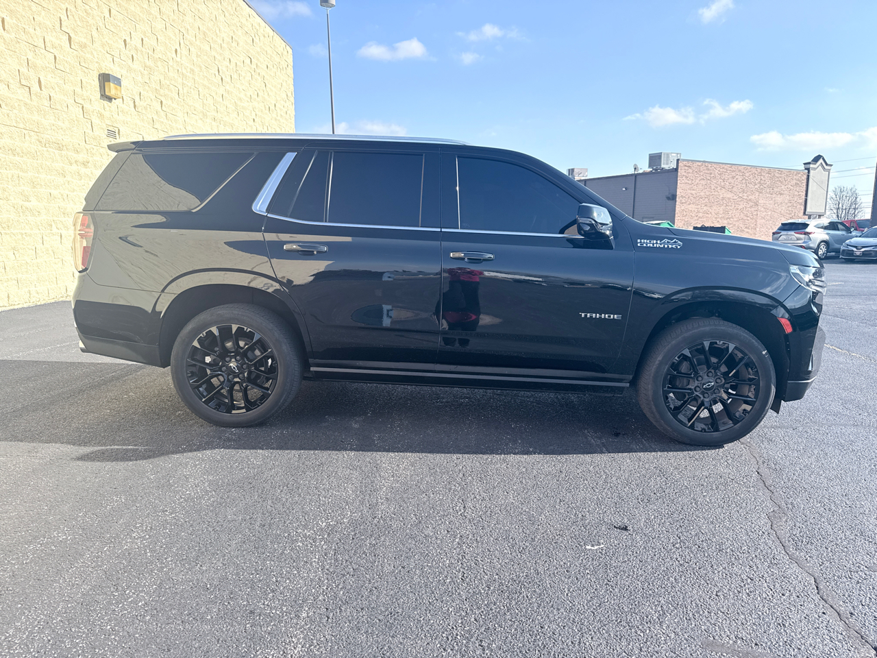 Chevrolet Tahoe High Country 4WD 2024