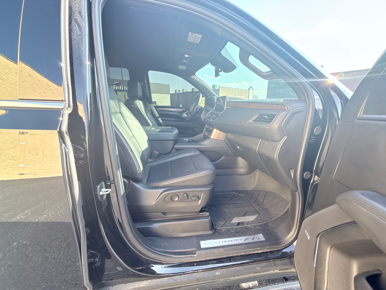 Chevrolet Tahoe High Country 4WD 2024