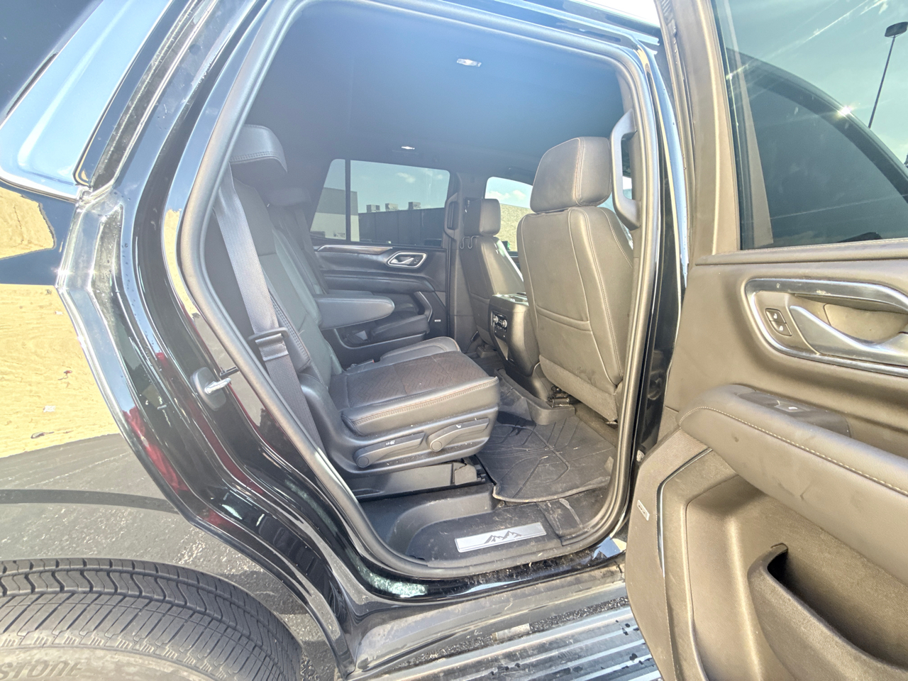 Chevrolet Tahoe High Country 4WD 2024