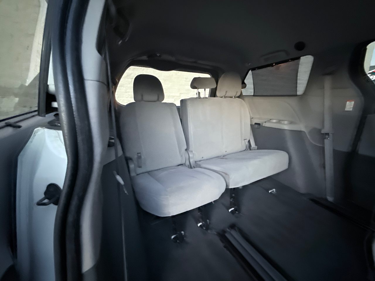Toyota Sienna LE 8-Passenger 2020