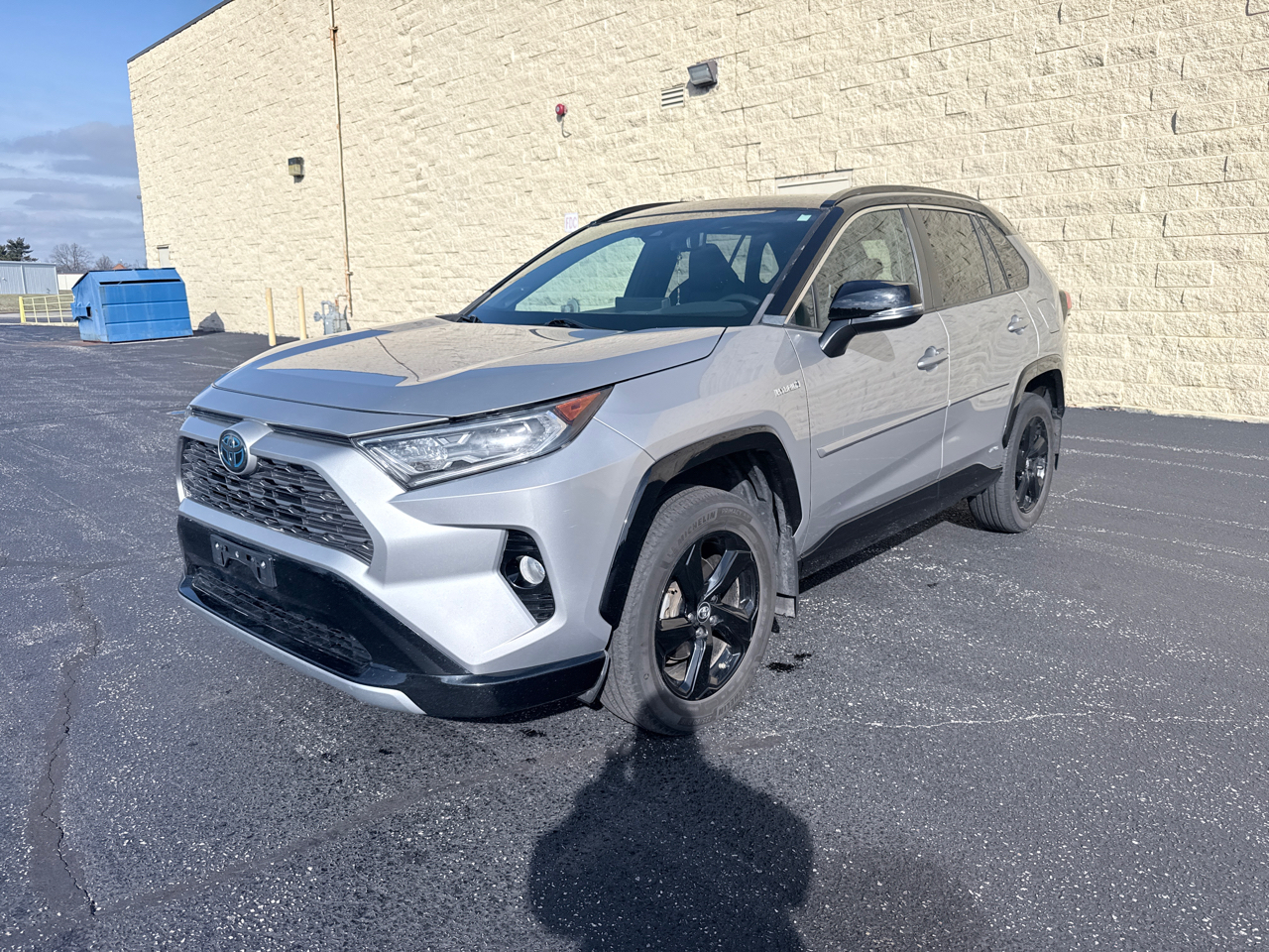 Toyota RAV4 Hybrid XSE 2019