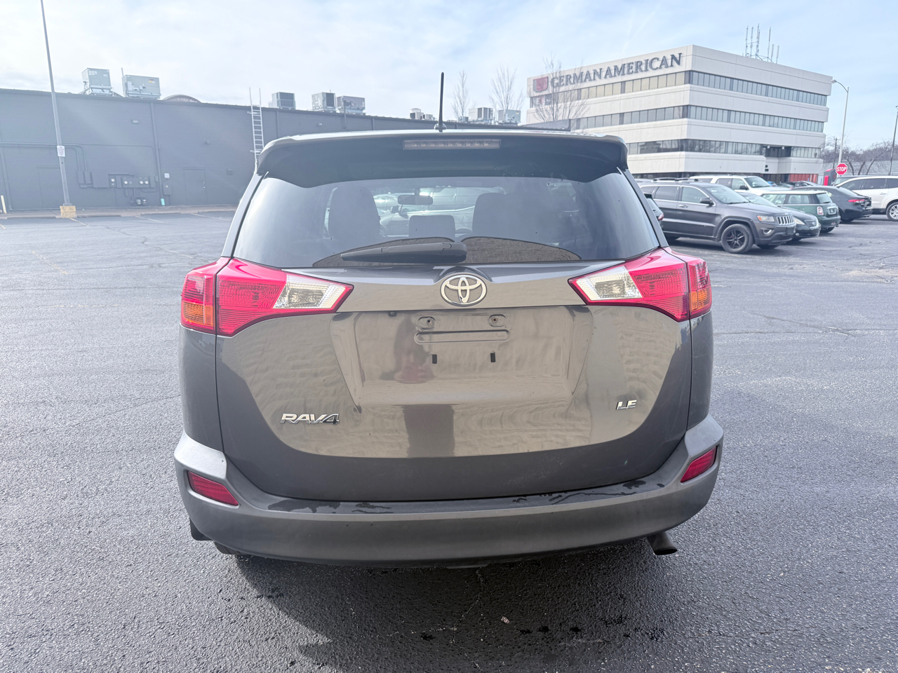 Toyota RAV4 LE FWD 2014