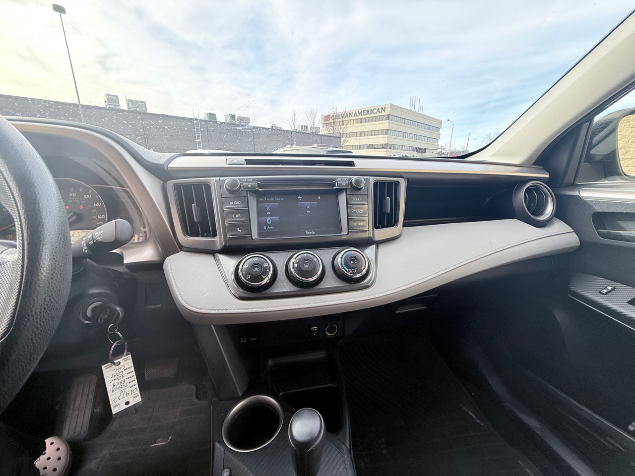 Toyota RAV4 LE FWD 2014